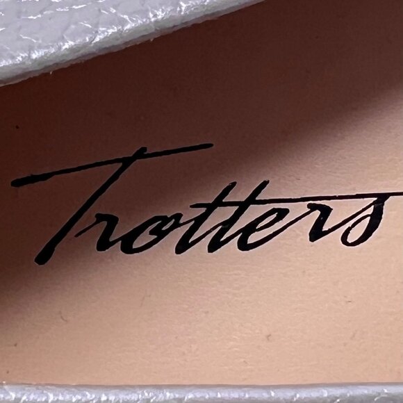 Trotters Womens‎ Kari Pump 2” Block Heel Textured Blush Leather 10W - NEW - Picture 8 of 11